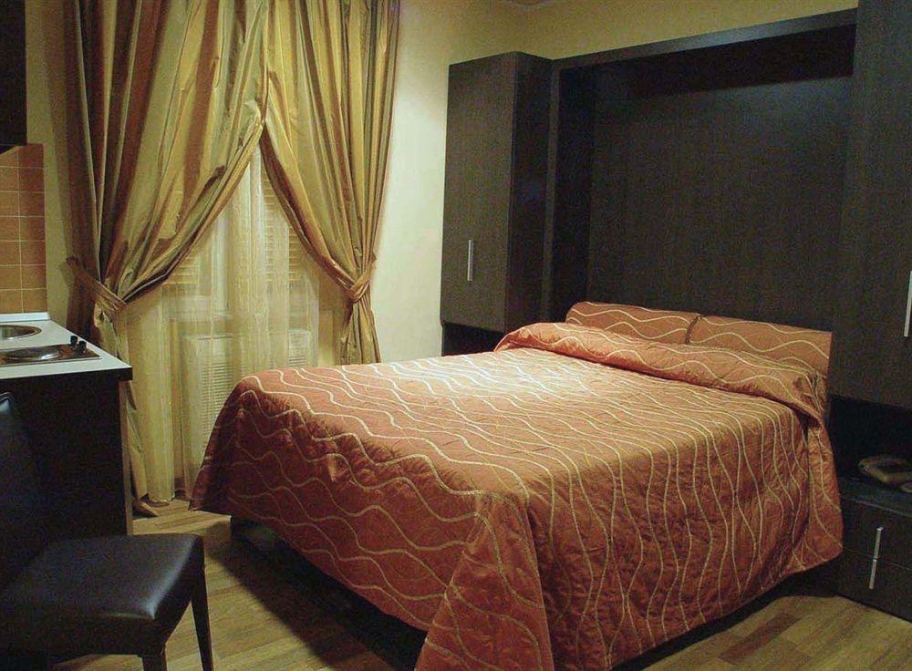 Hotel Iris جنوة المظهر الخارجي الصورة